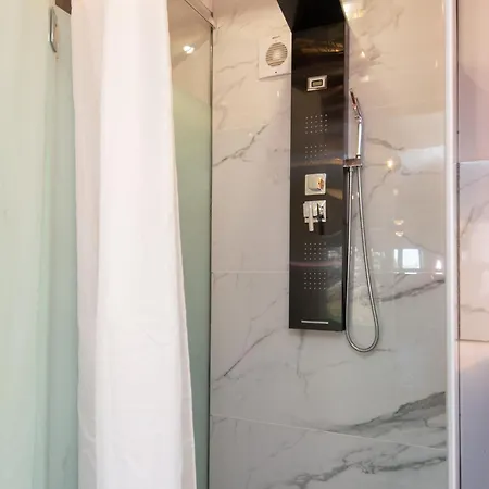 Ancient Meropia - Les Jardins Des Muses Apartment *