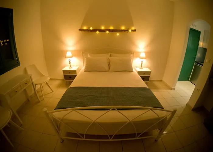 Ancient Meropia - Les Jardins Des Muses