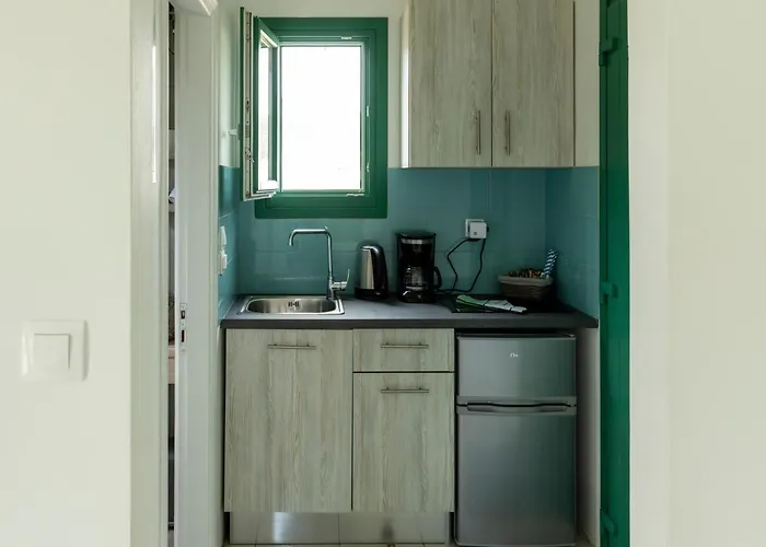 Ancient Meropia - Les Jardins Des Muses * Apollonia