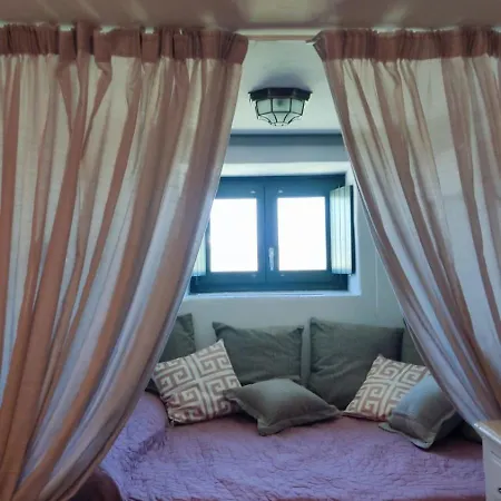 Ancient Meropia - Les Jardins Des Muses