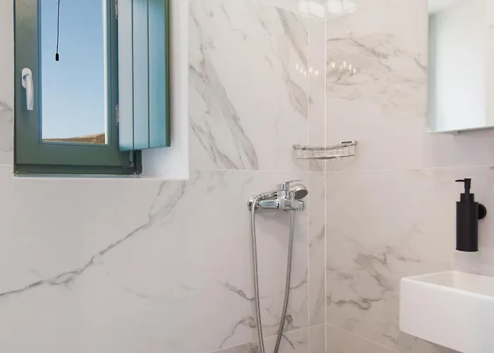 Ancient Meropia - Les Jardins Des Muses * Apollonia