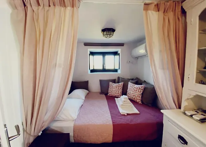 Apartament Ancient Meropia - Les Jardins Des Muses *